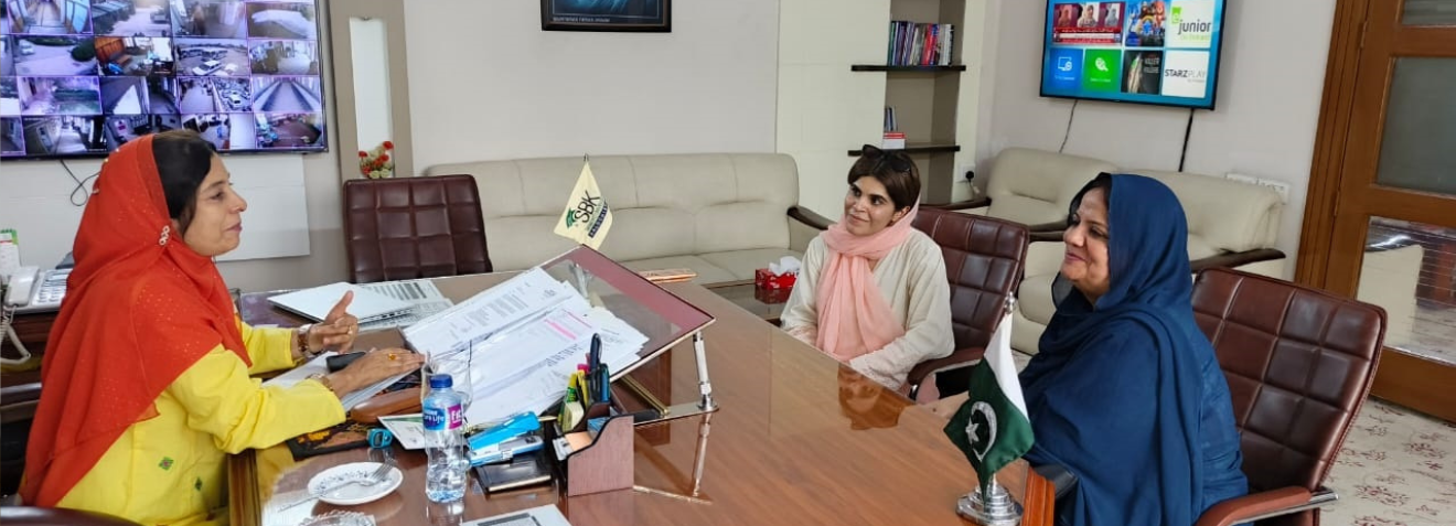 Prof. Dr. Rubina Mushtaq, Vice Chancellor, SBKWU discussed mutual understandings and areas of collaboration with Ms. Ayesha Ayub, from the UN Women, Sub Office Balochistan during her visit to SBKWU on 11/7/2025